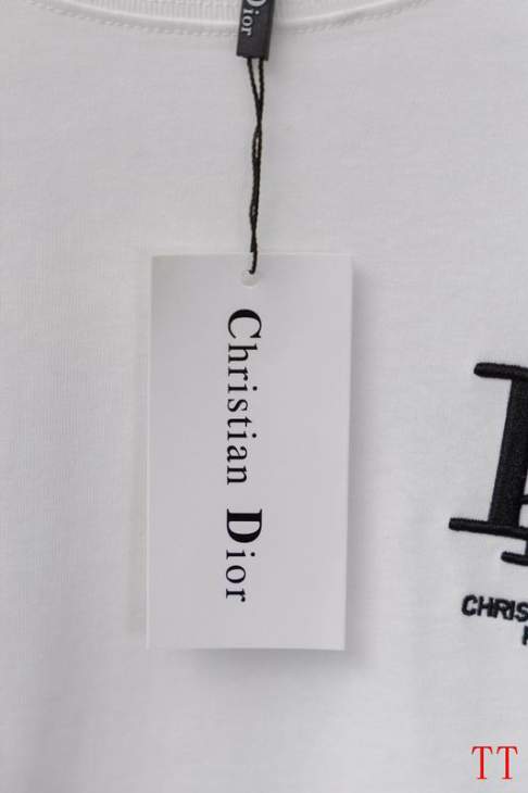 Picture of Dior T Shirts Short _SKUDiorS-2XL20tr1616138